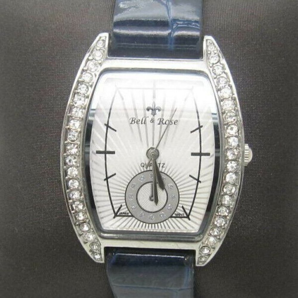 Women's Bell & Rose Analog 30mm Dial Casual Watch (D138)